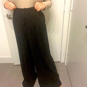 Black pants /pantaloon